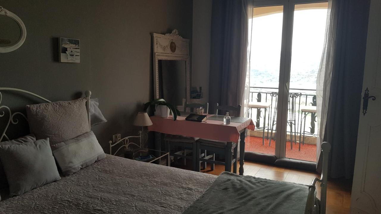 Privatunterkunft La Tuiliere Saint-Laurent-du-Var